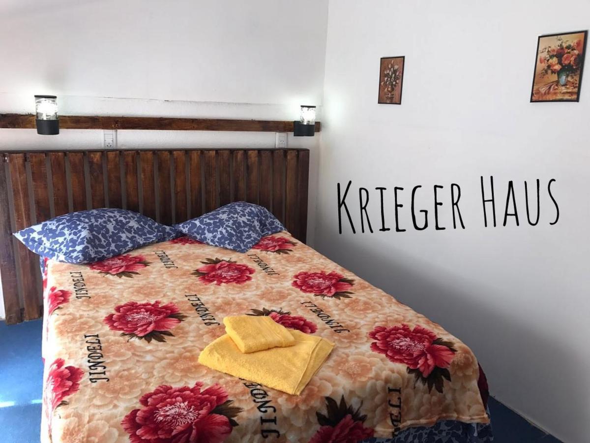 Hostel Krieger Hauss Пуэрто-Игуасу Экстерьер фото